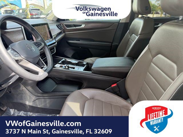 Certified Used 2024 Black Volkswagen 2.0T SEL image 20