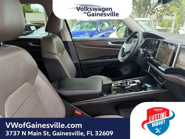 Certified Used 2024 Black Volkswagen 2.0T SEL image 11