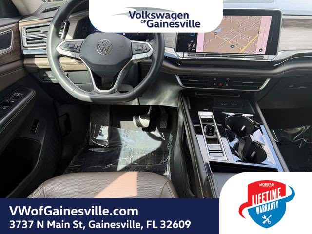 Certified Used 2024 Black Volkswagen 2.0T SEL image 16