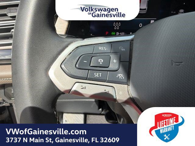 Certified Used 2024 Black Volkswagen 2.0T SEL image 24