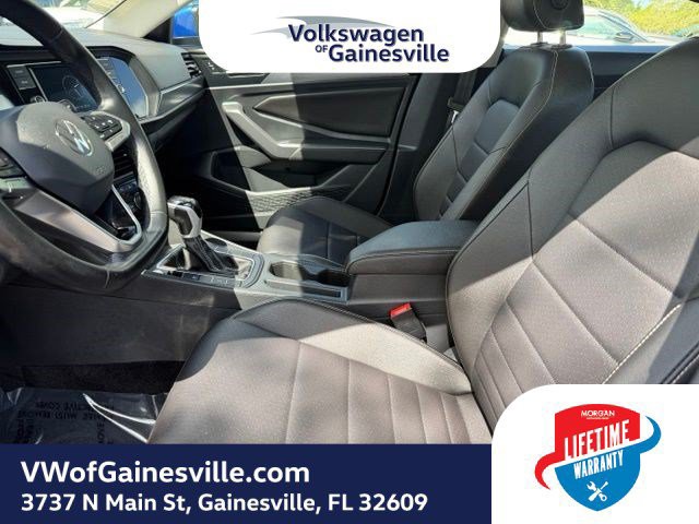 Certified Used 2024 Blue Volkswagen 1.5T SE image 17