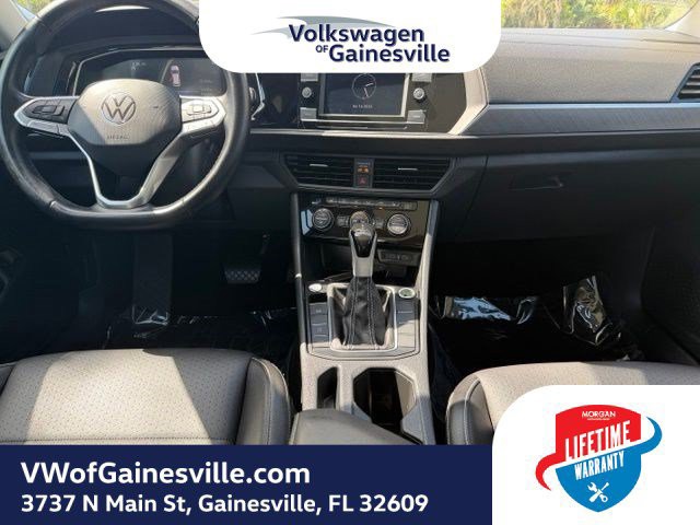 Certified Used 2024 Blue Volkswagen 1.5T SE image 11