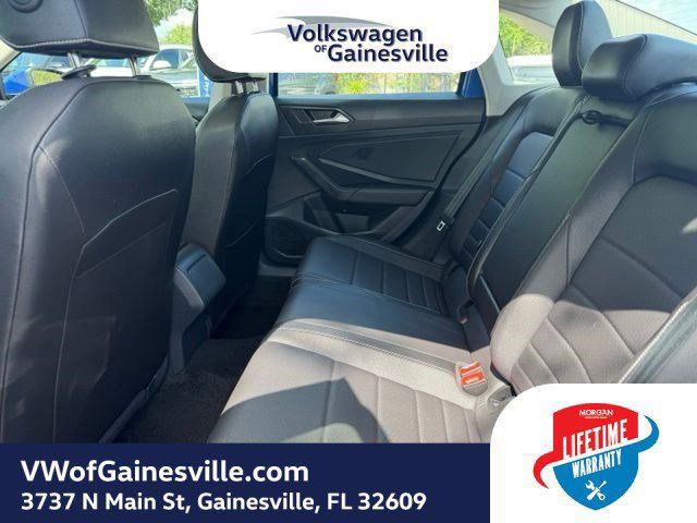Certified Used 2024 Blue Volkswagen 1.5T SE image 10