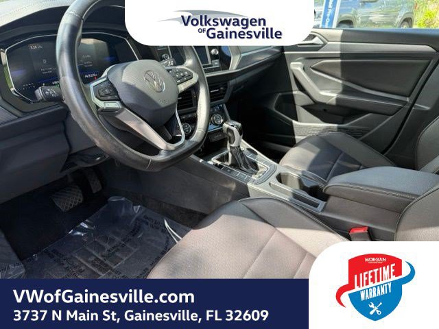 Certified Used 2024 Blue Volkswagen 1.5T SE image 18