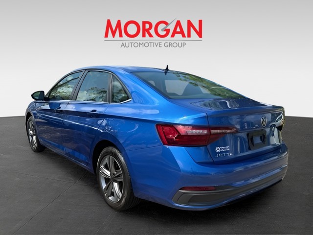 Certified Used 2024 Blue Volkswagen 1.5T SE image 4