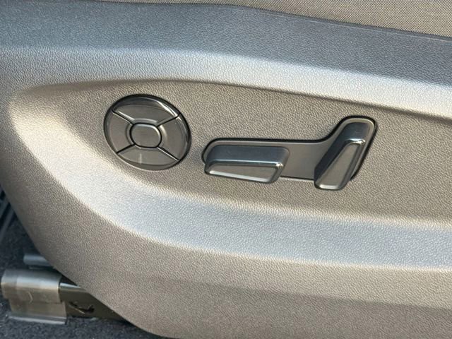 New 2026 Silver Volkswagen 2.0T SE R-Line Black image 24