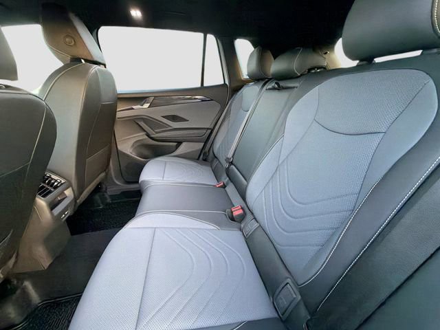New 2026 Silver Volkswagen 2.0T SE R-Line Black image 20