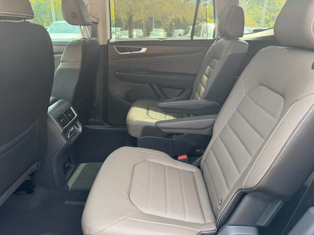 New 2026 White Volkswagen 2.0T SEL image 14