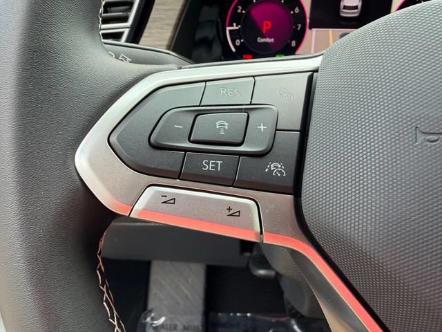New 2026 White Volkswagen 2.0T SEL image 26