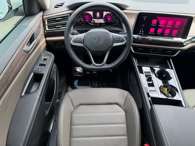 New 2026 White Volkswagen 2.0T SEL image 19