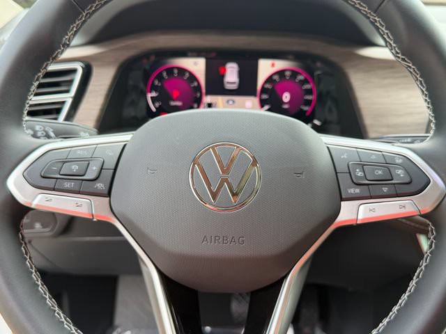 New 2026 White Volkswagen 2.0T SEL image 25