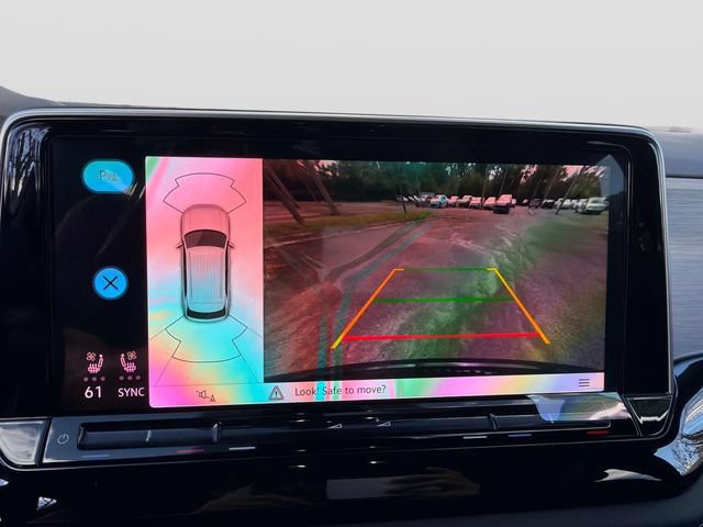 New 2026 Black Volkswagen SE w/Technology image 21