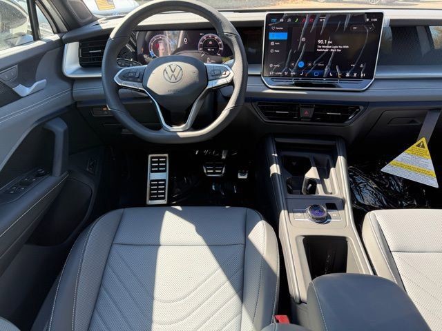 New 2026 White Volkswagen 2.0T SE R-Line Black image 10