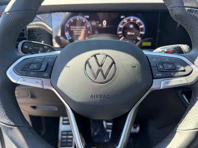 New 2026 White Volkswagen 2.0T SE R-Line Black image 18