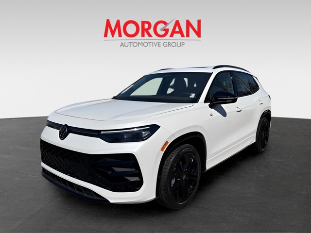 New 2026 White Volkswagen 2.0T SE R-Line Black image 2