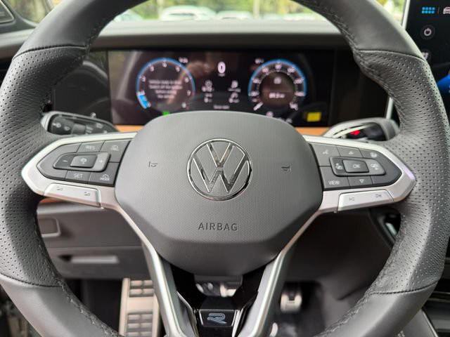 New 2026 Green Volkswagen SEL R-Line Turbo image 17