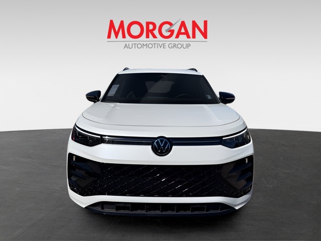 New 2026 White Volkswagen 2.0T SE R-Line Black image 2