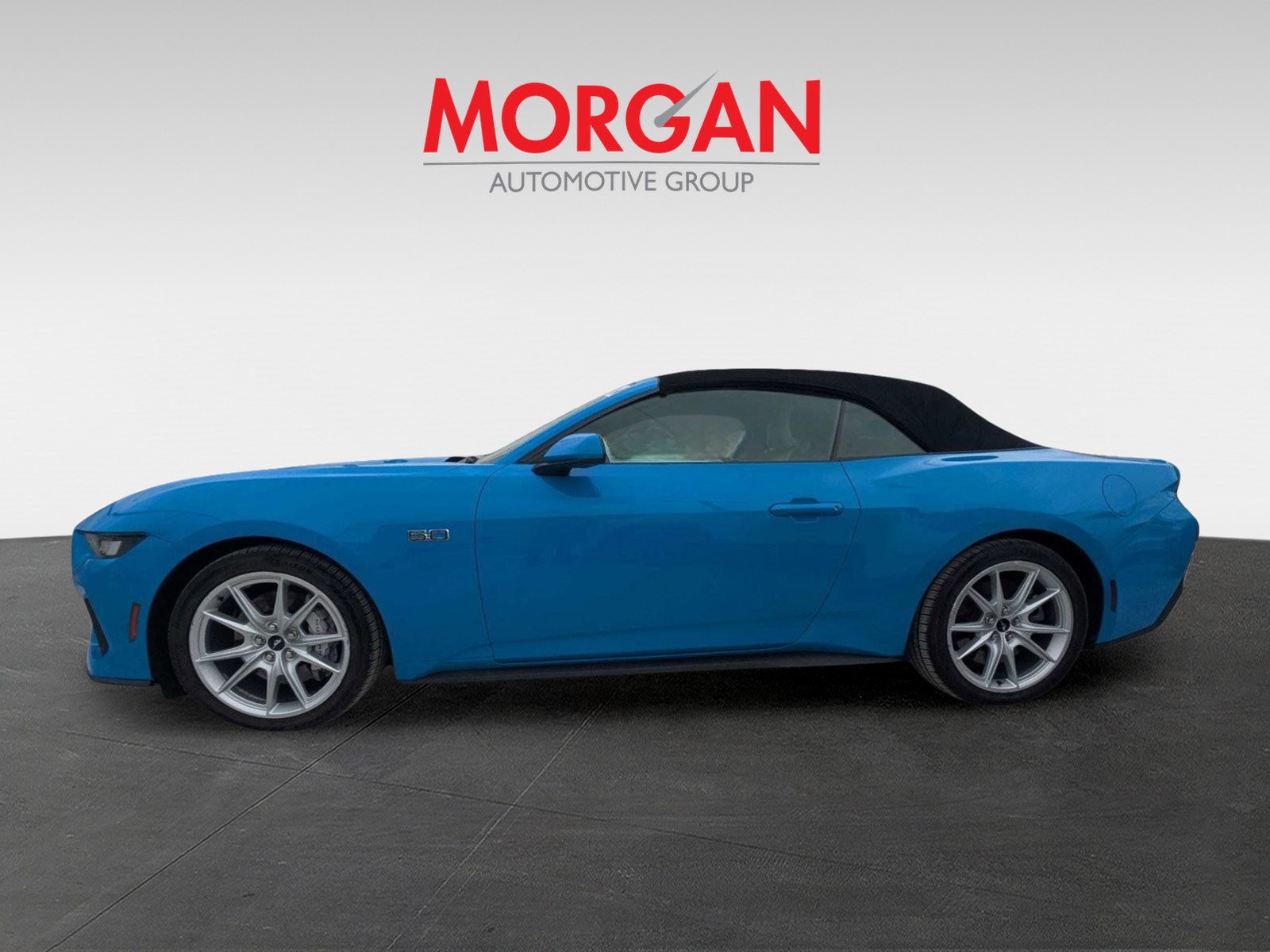 Certified Used 2024 Grabber Blue Metallic Ford GT Premium image 5