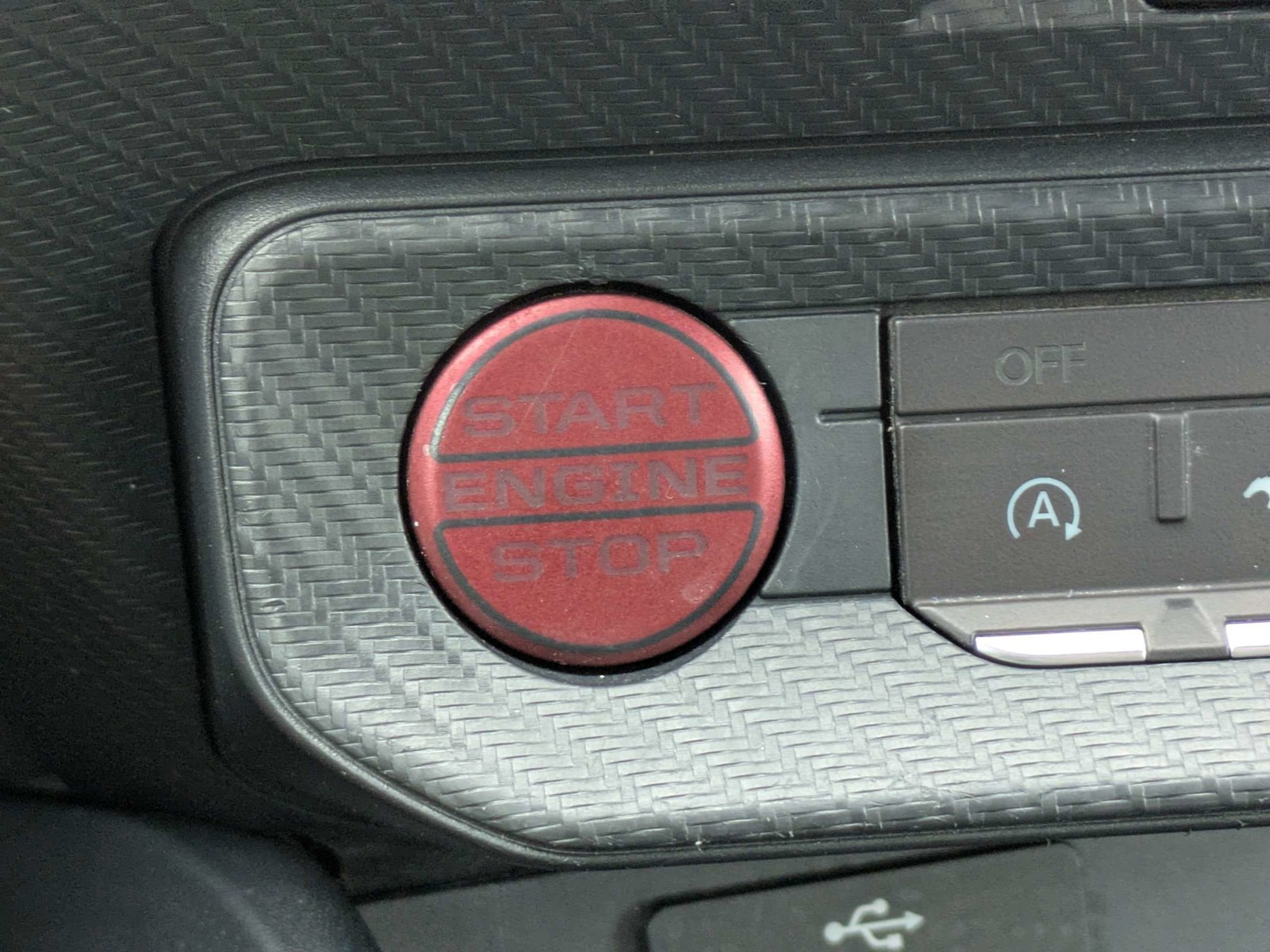 Certified Used 2024 Grabber Blue Metallic Ford GT Premium image 23