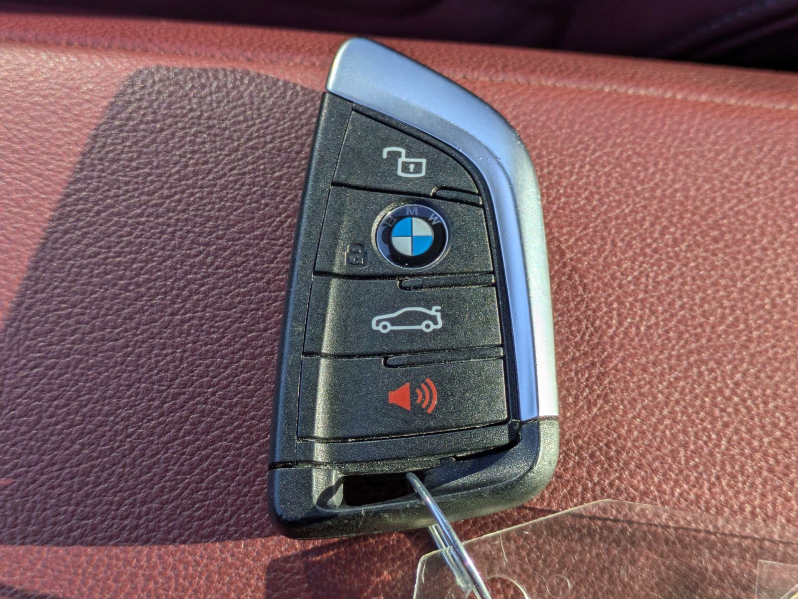 Used 2022 Alpine White BMW 430i xDrive image 23