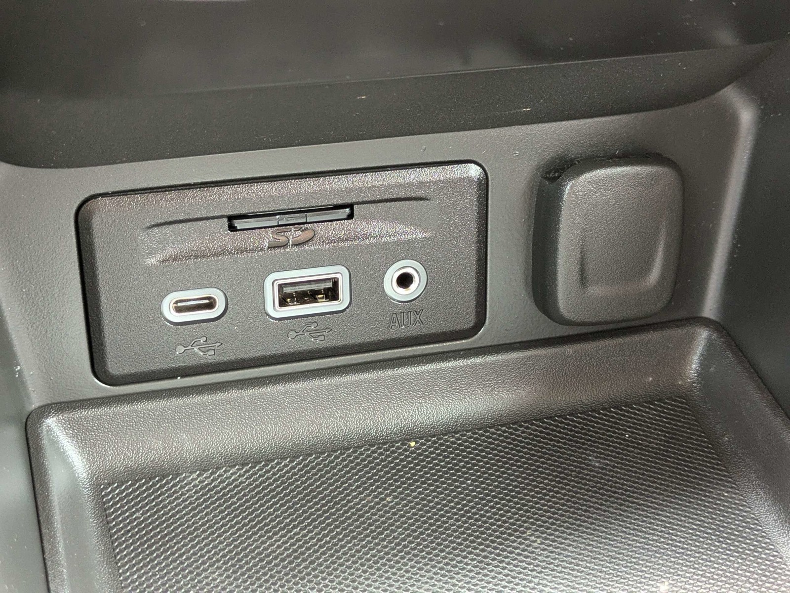 Certified Used 2023 Marine Metallic GMC Denali image 19