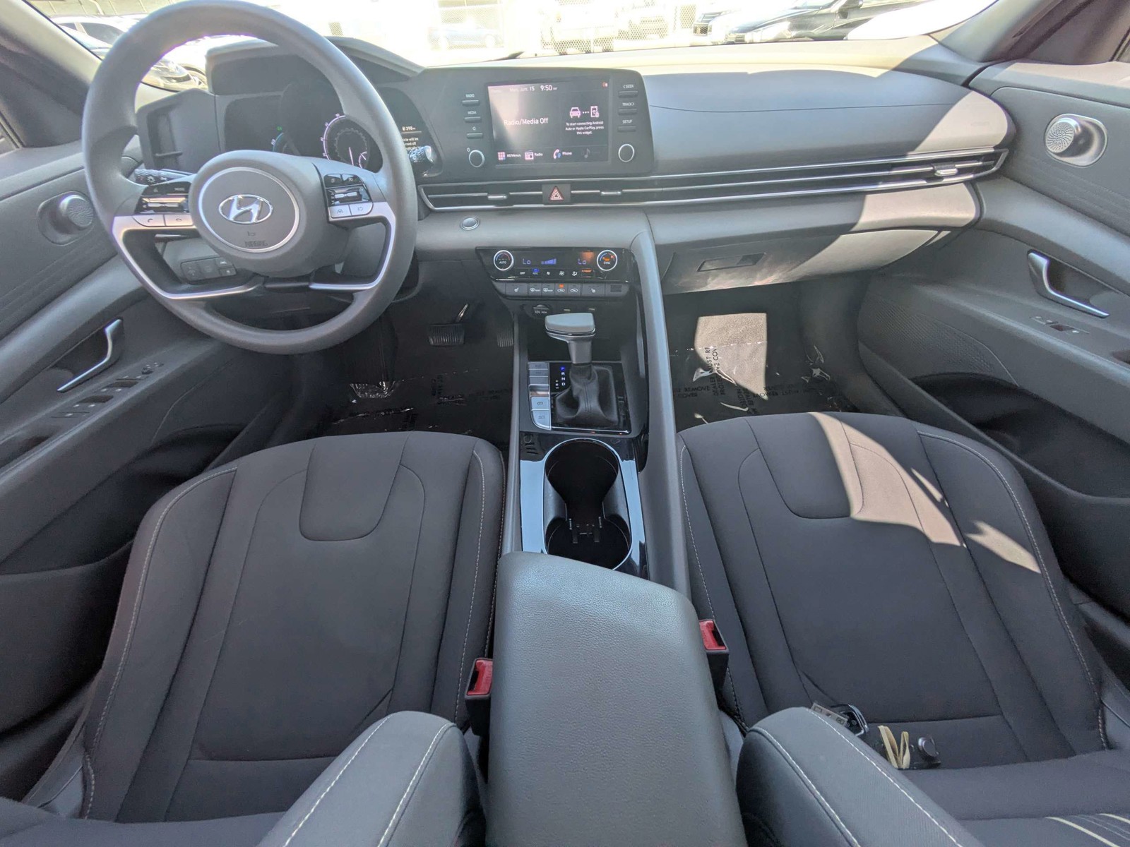 Used 2022 Phantom Black Hyundai Blue image 13