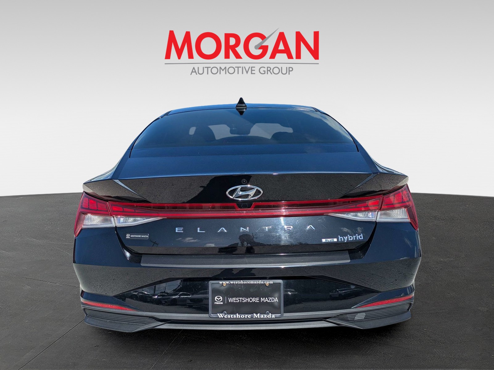 Used 2022 Phantom Black Hyundai Blue image 4