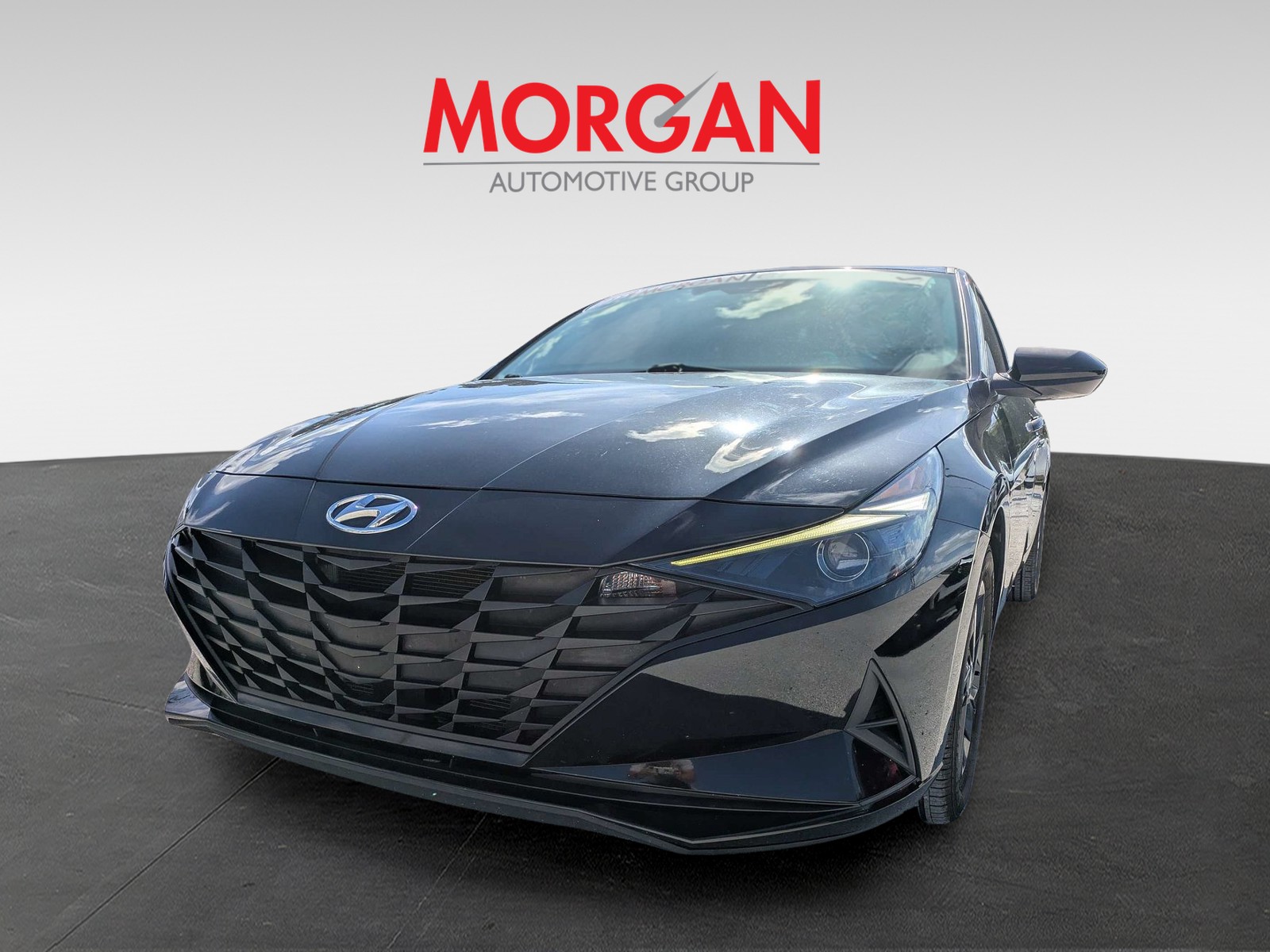 Used 2022 Phantom Black Hyundai Blue image 7