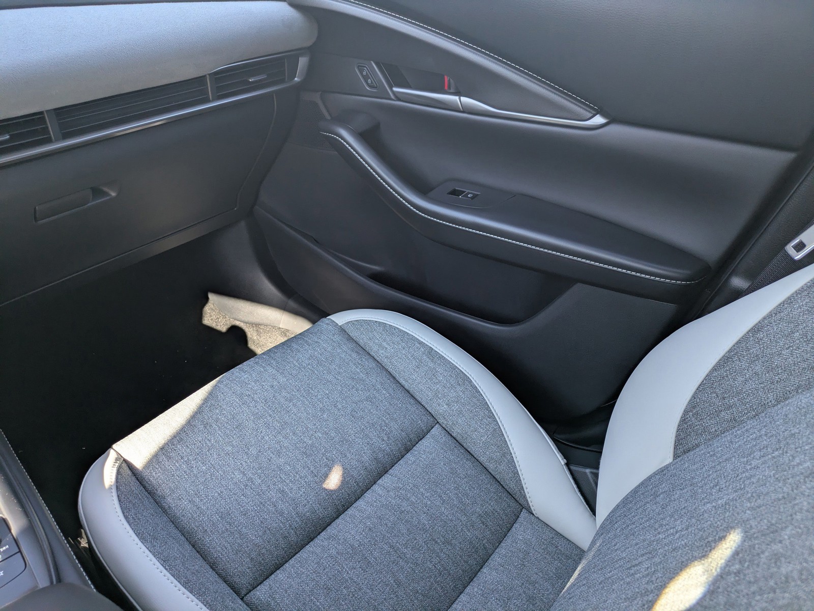 New 2026 Deep Crystal Blue Mica Mazda 2.5 S Aire Edition image 14