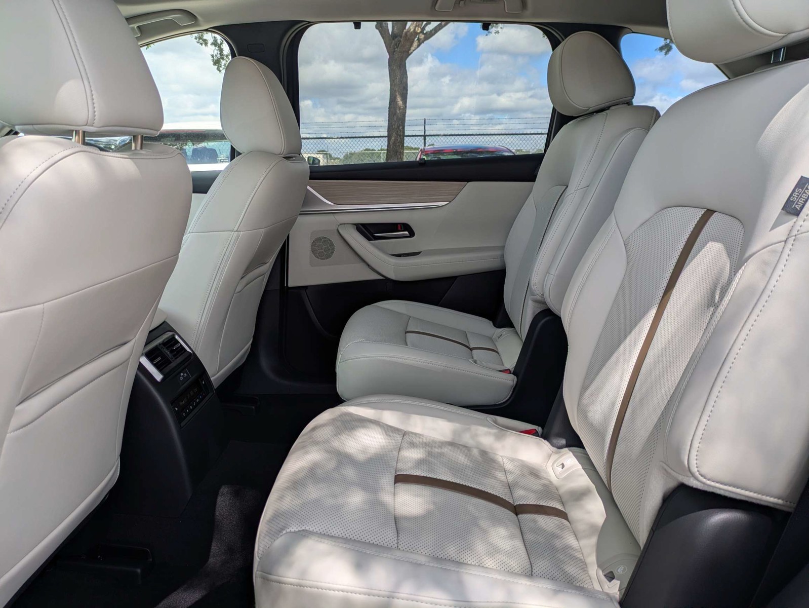 New 2026 Rhodium White Premium Mazda Premium Plus image 14