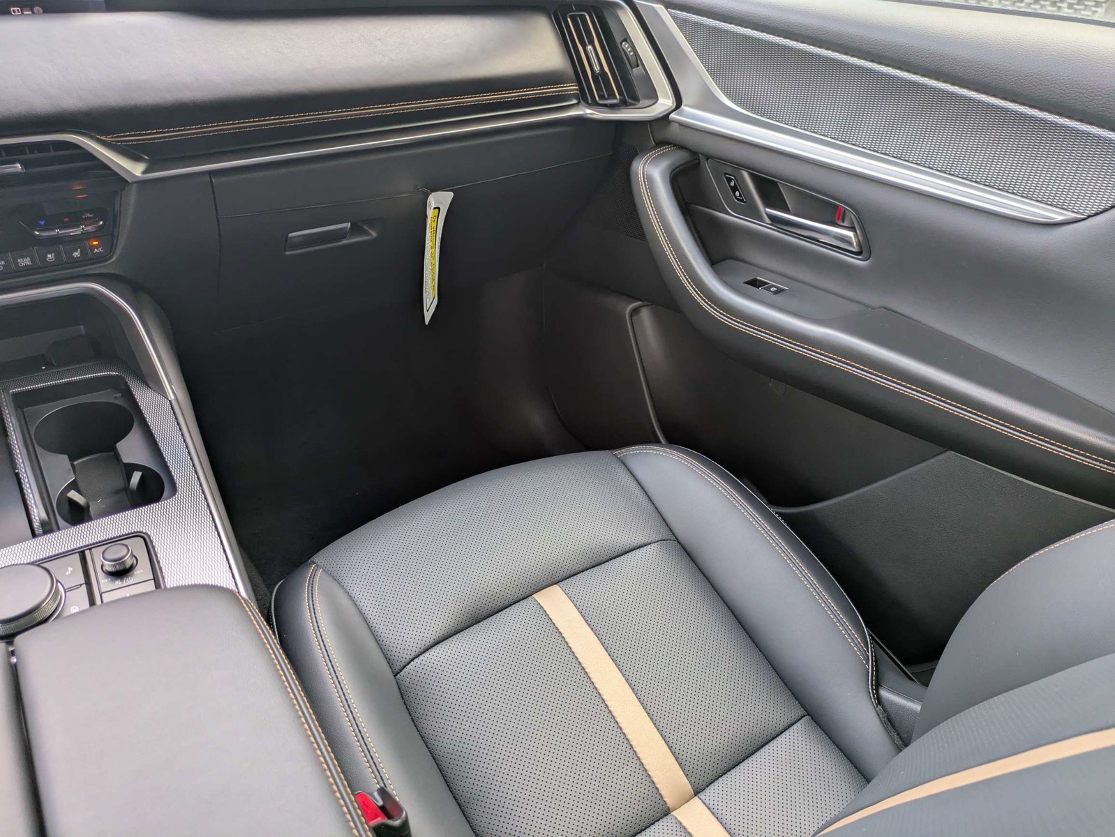 New 2026 Platinum Quartz Mazda Premium Plus image 17