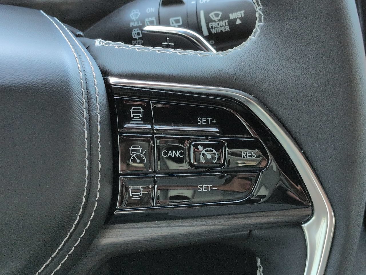 Used 2024 Black Jeep Overland image 28