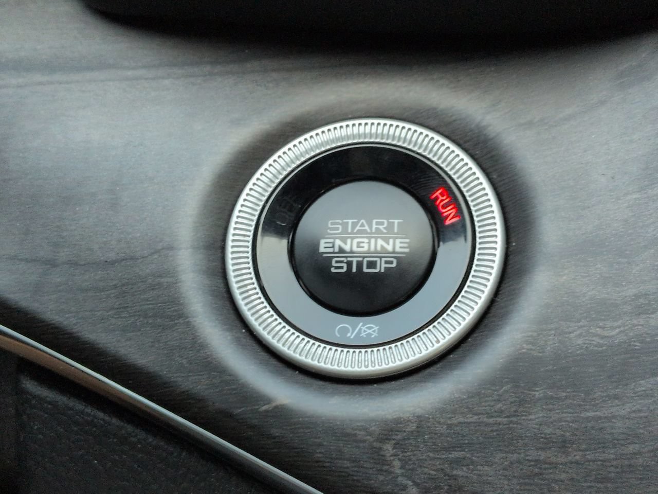 Used 2024 Black Jeep Overland image 31