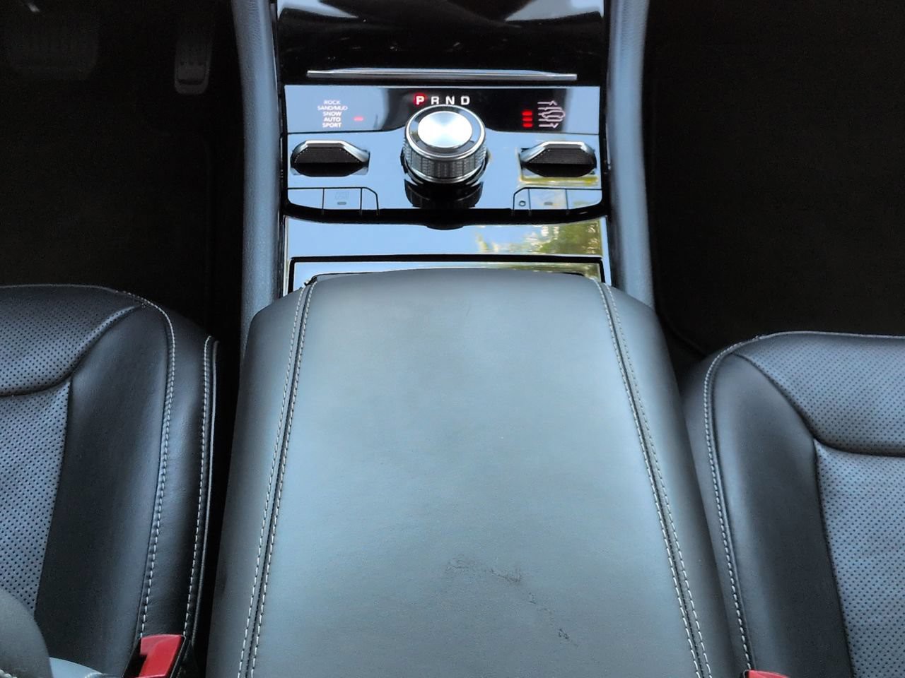Used 2024 Black Jeep Overland image 19