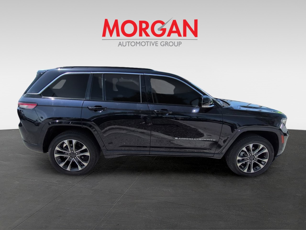 Used 2024 Black Jeep Overland image 4