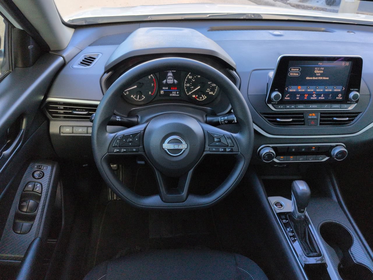 Used 2025 White Nissan 2.5 S image 16