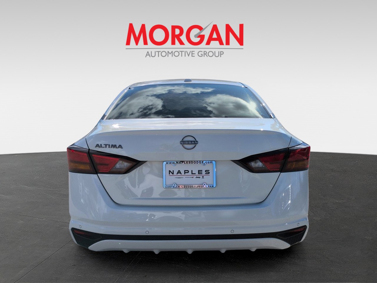 Used 2025 White Nissan 2.5 S image 6