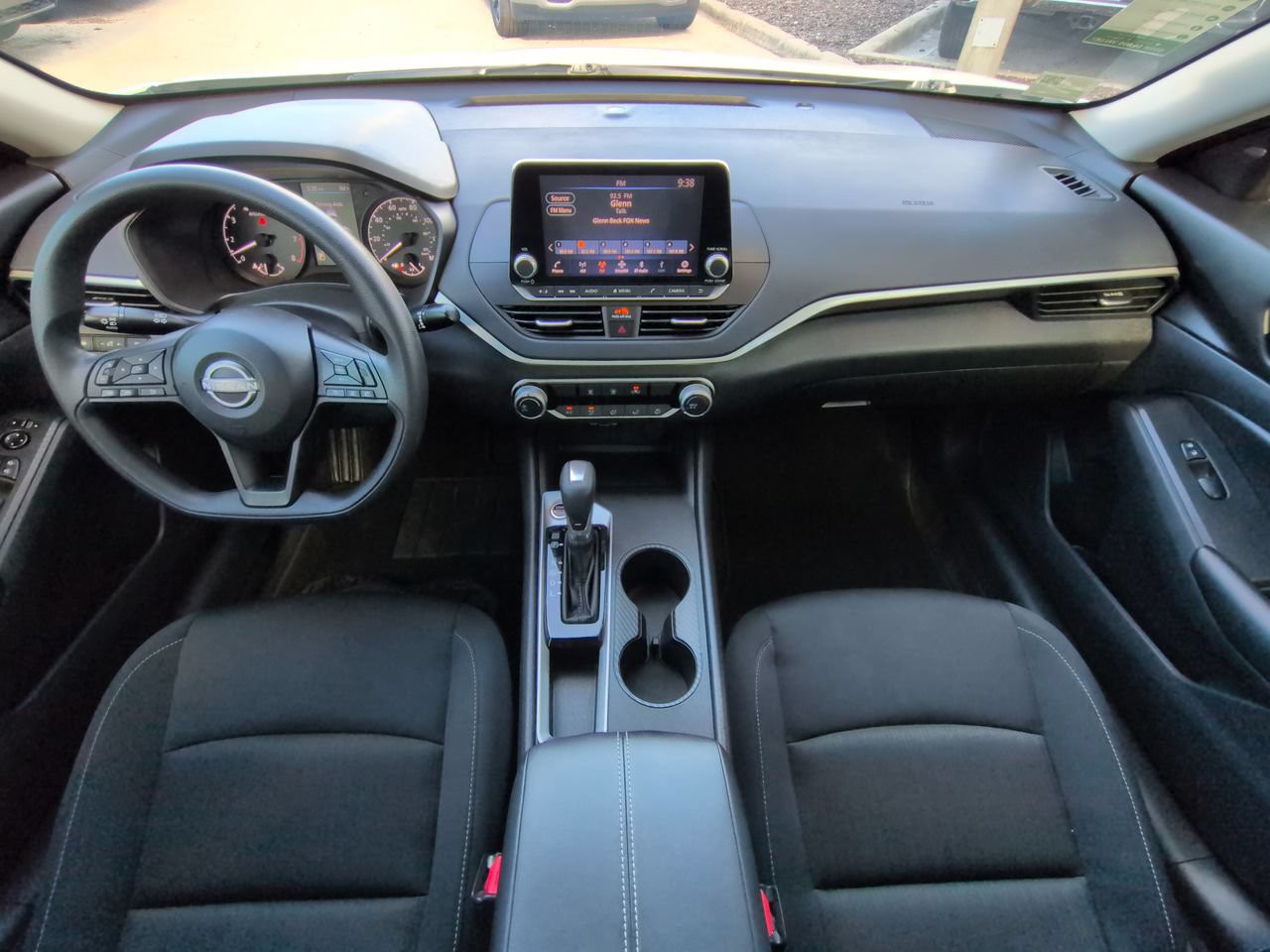 Used 2025 White Nissan 2.5 S image 15