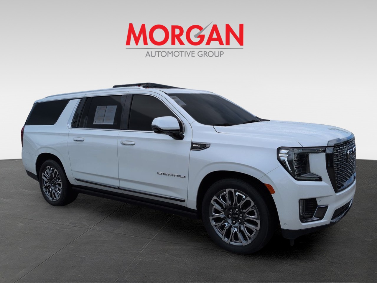 Used 2023 White GMC Denali Ultimate image 2