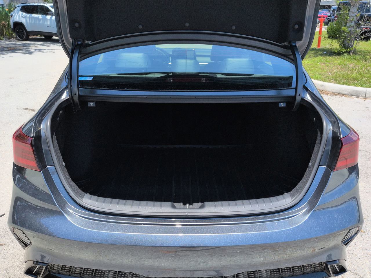 Used 2023 Gray Kia GT-Line image 13