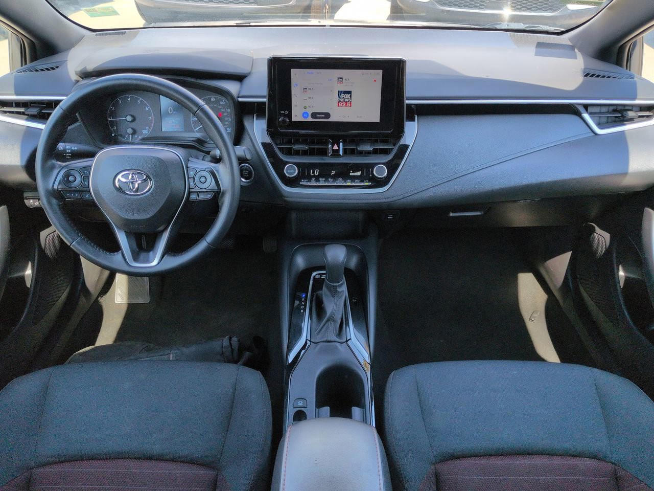 Used 2023  Toyota SE image 15