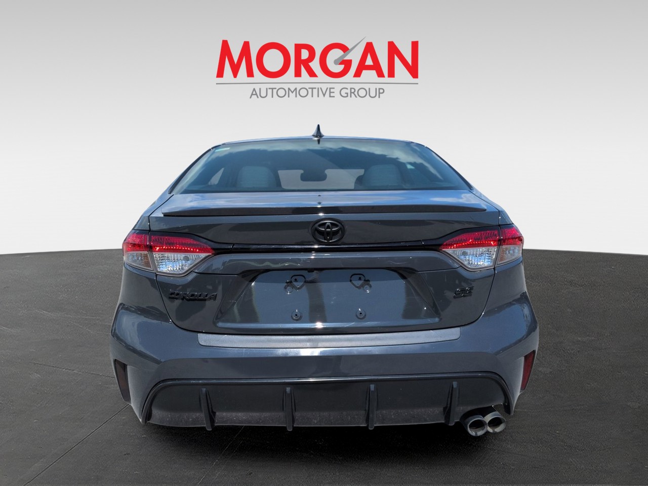 Used 2023  Toyota SE image 6