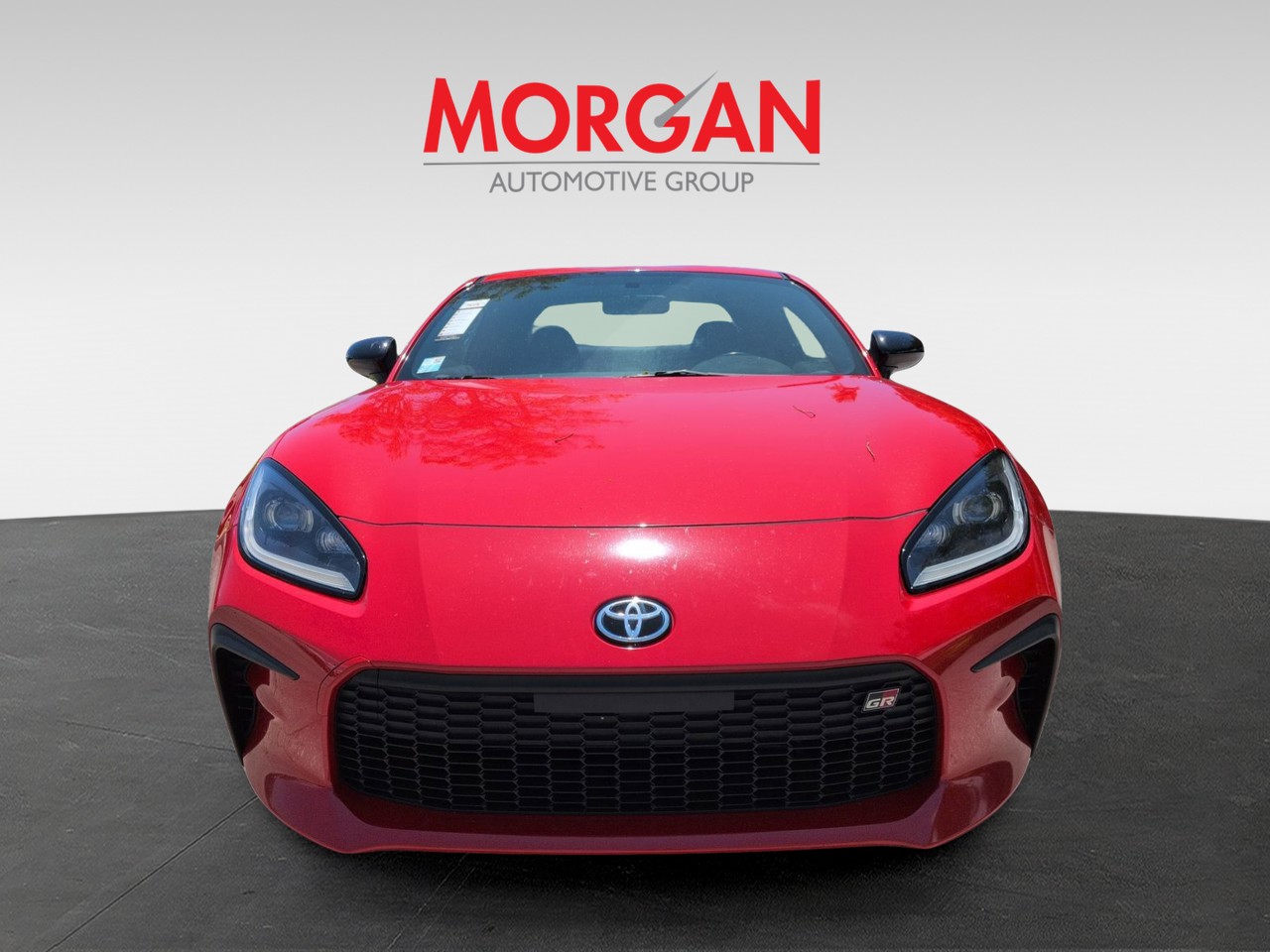Used 2023  Toyota Premium image 3
