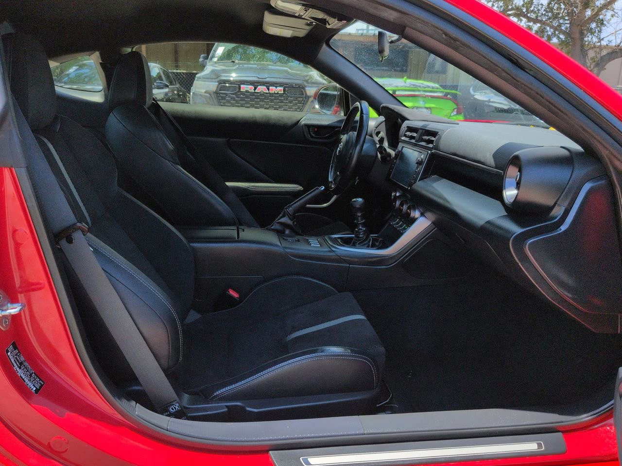 Used 2023  Toyota Premium image 13