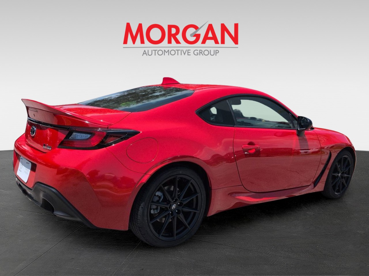 Used 2023  Toyota Premium image 5
