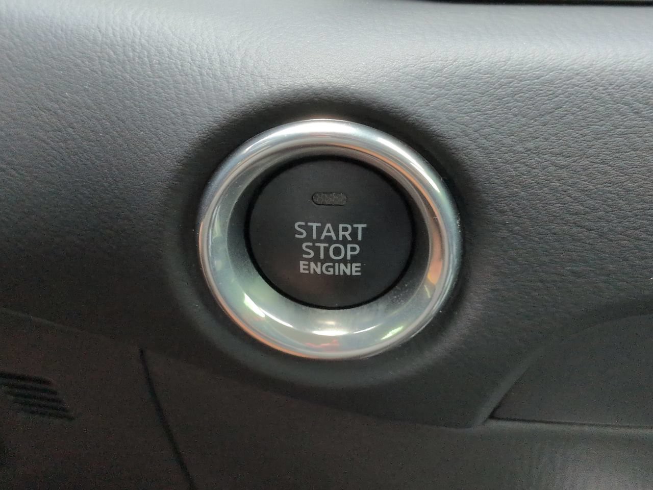 Certified Used 2025 Blue Mazda 2.5 S Select Package image 29