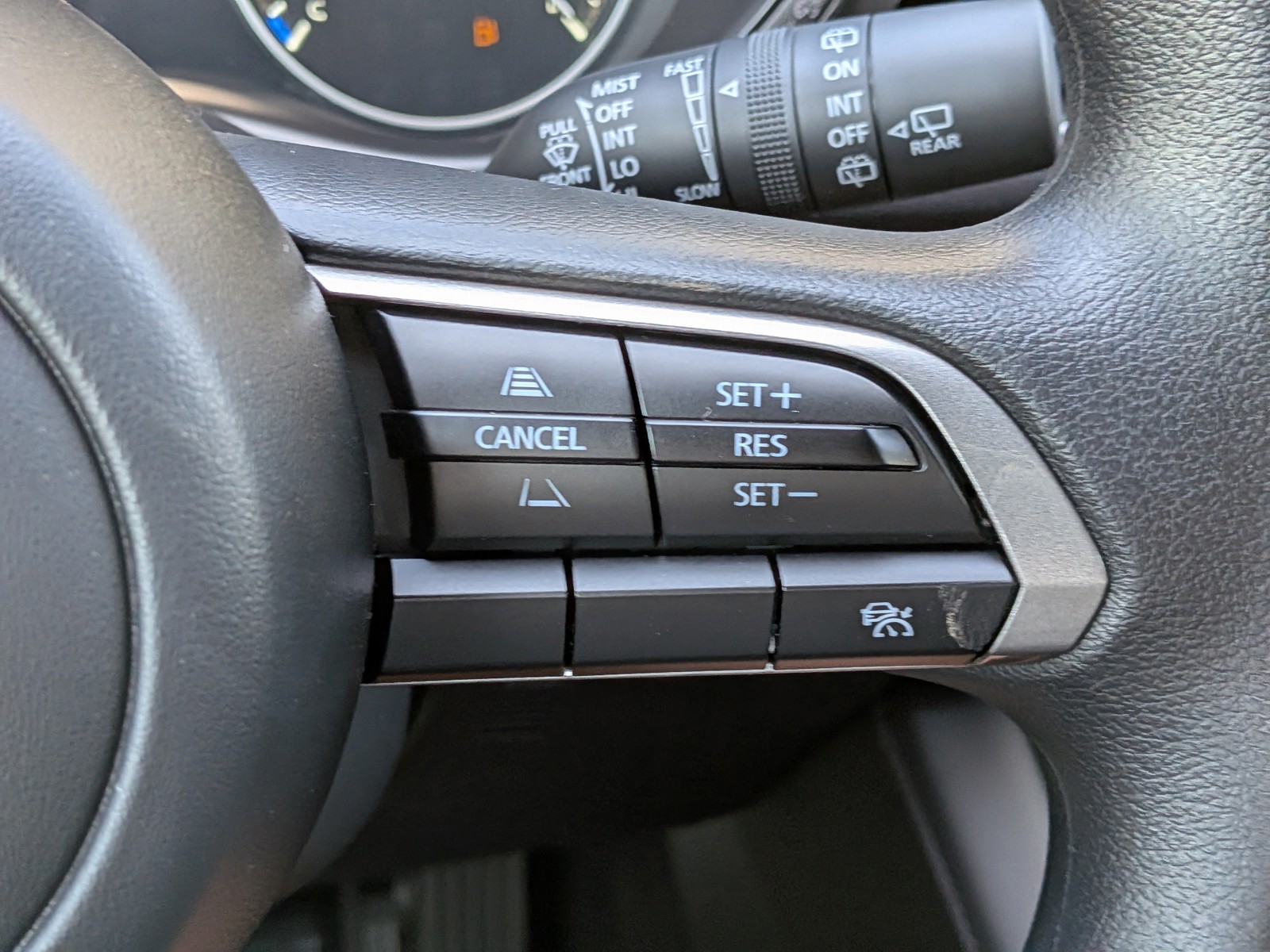 New 2026 White Mazda 2.5 S Base image 24