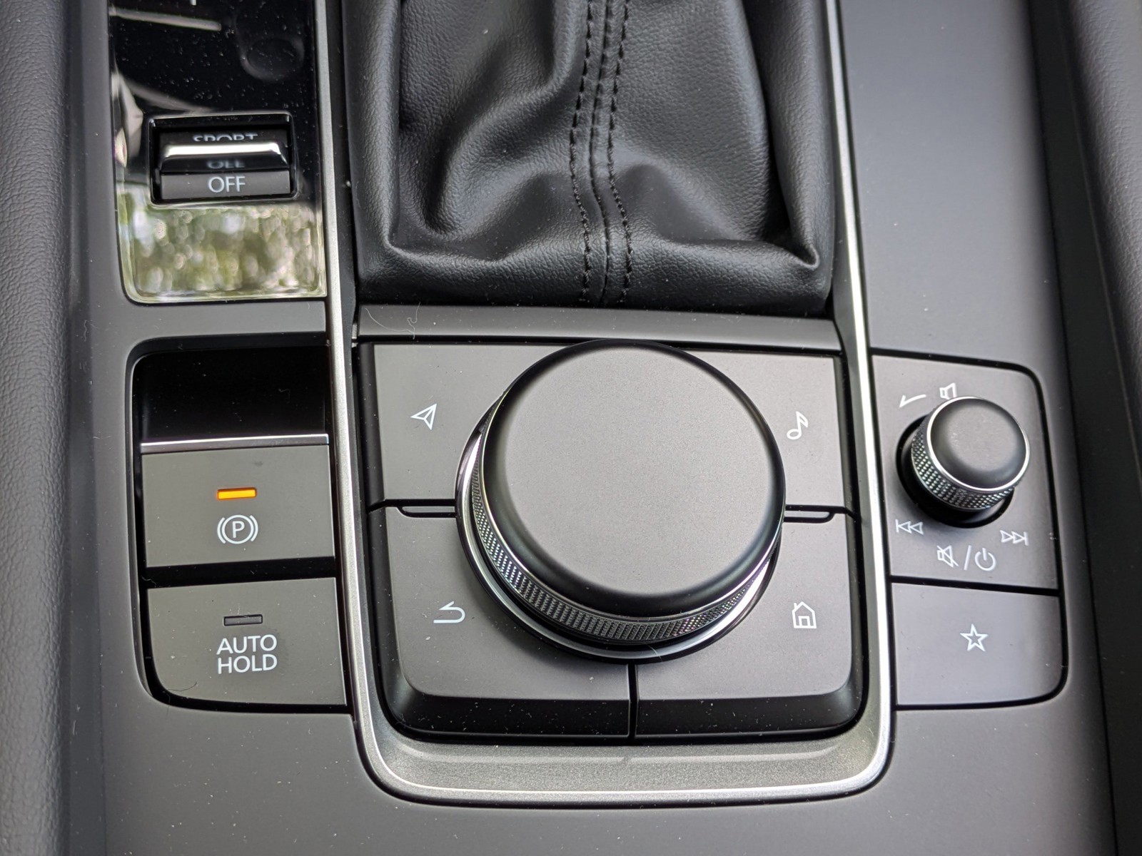 2026 Mazda Mazda3 Turbo Premium Plus - Photo 18
