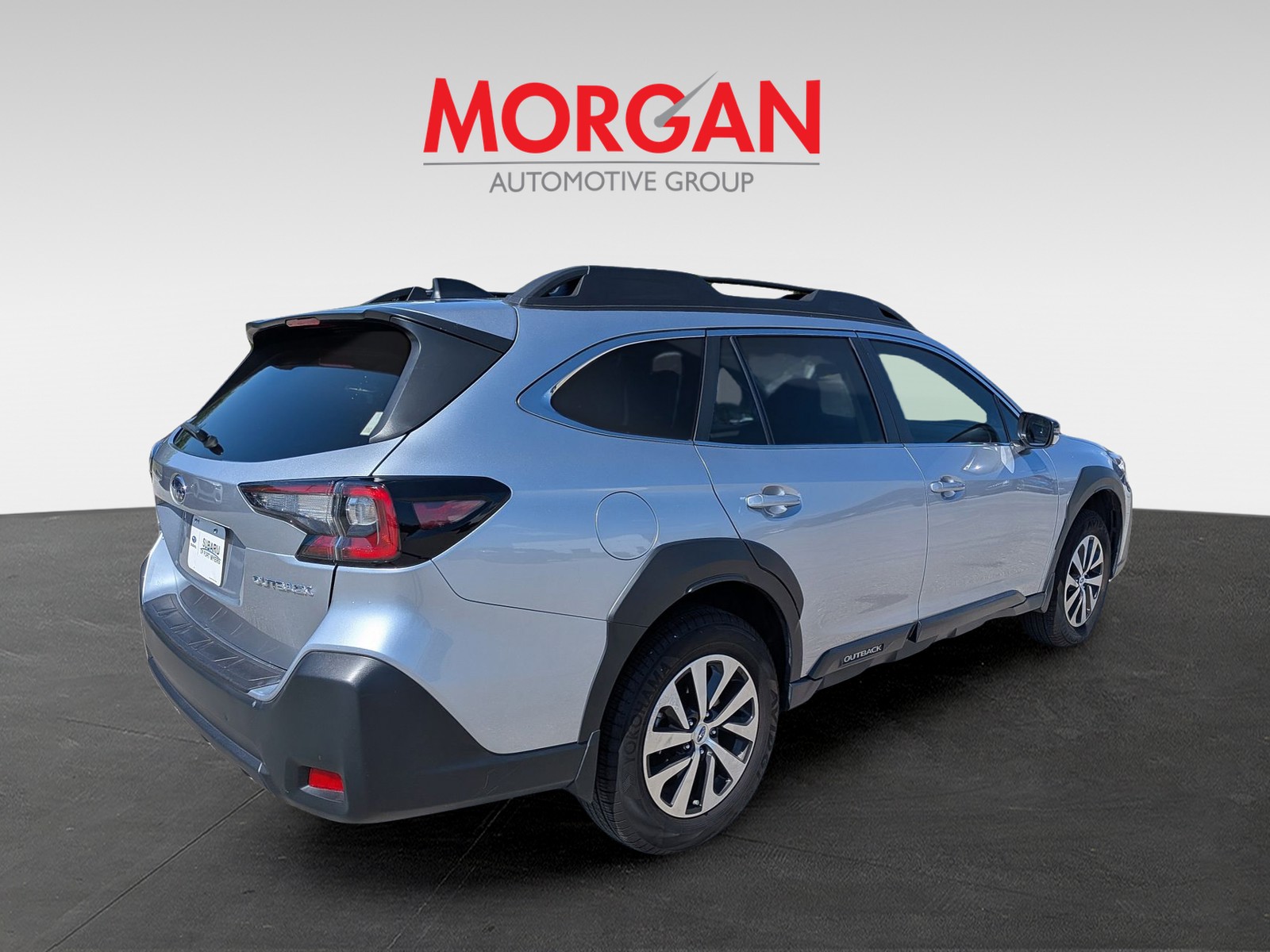Certified Used 2025 Ice Silver Metallic Subaru Premium image 4