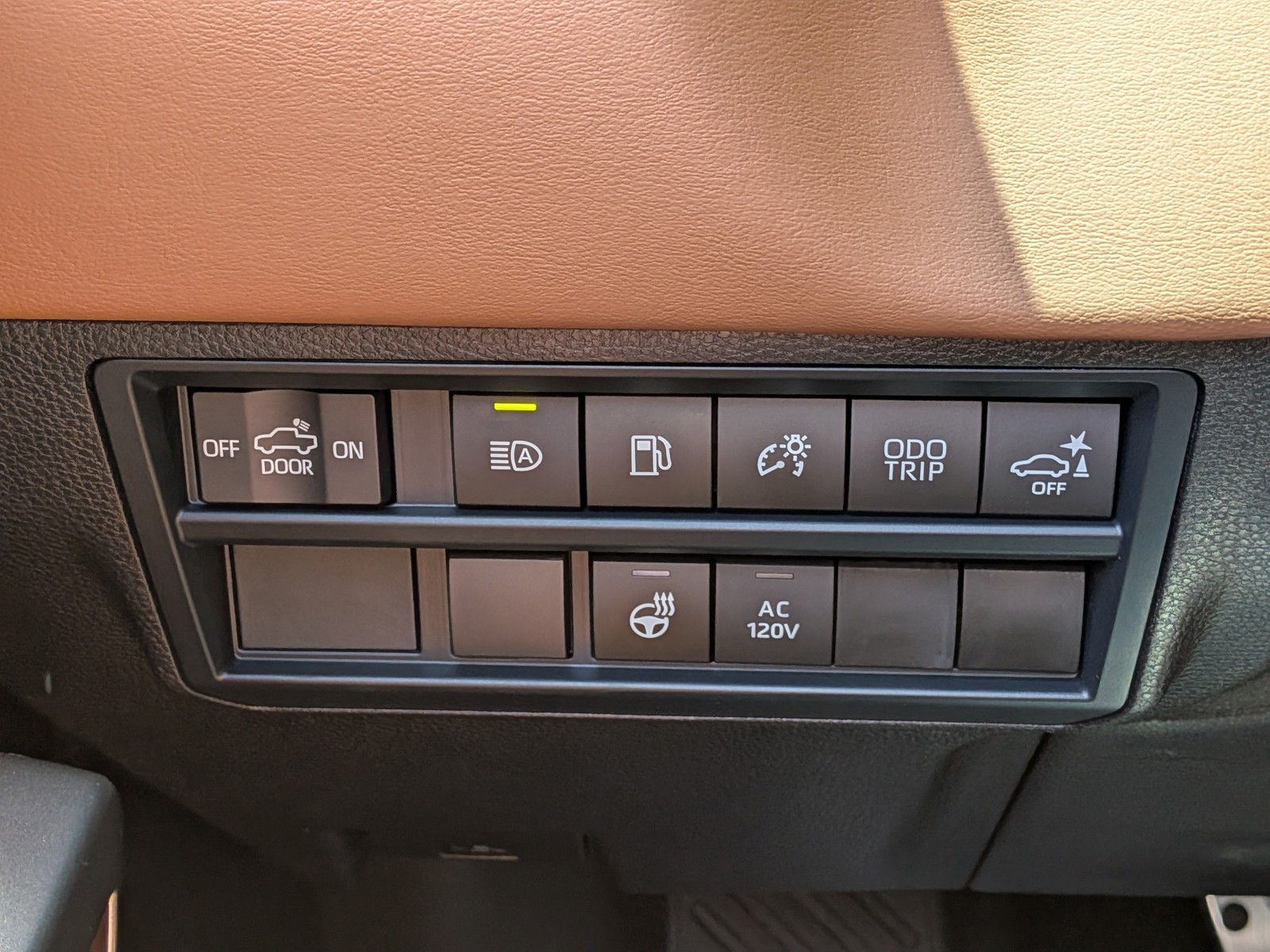 Used 2026 Pearl Toyota 1794 Edition Hybrid image 23